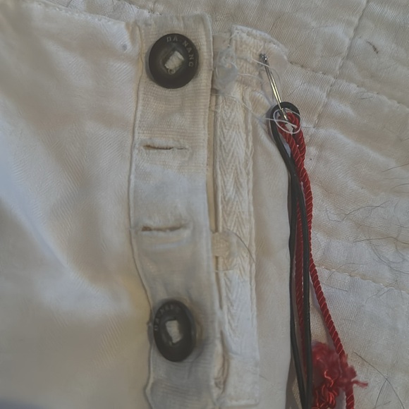 Da Nang skirt.   Size XS.  Two buttons missing although NWT - Picture 7 of 9